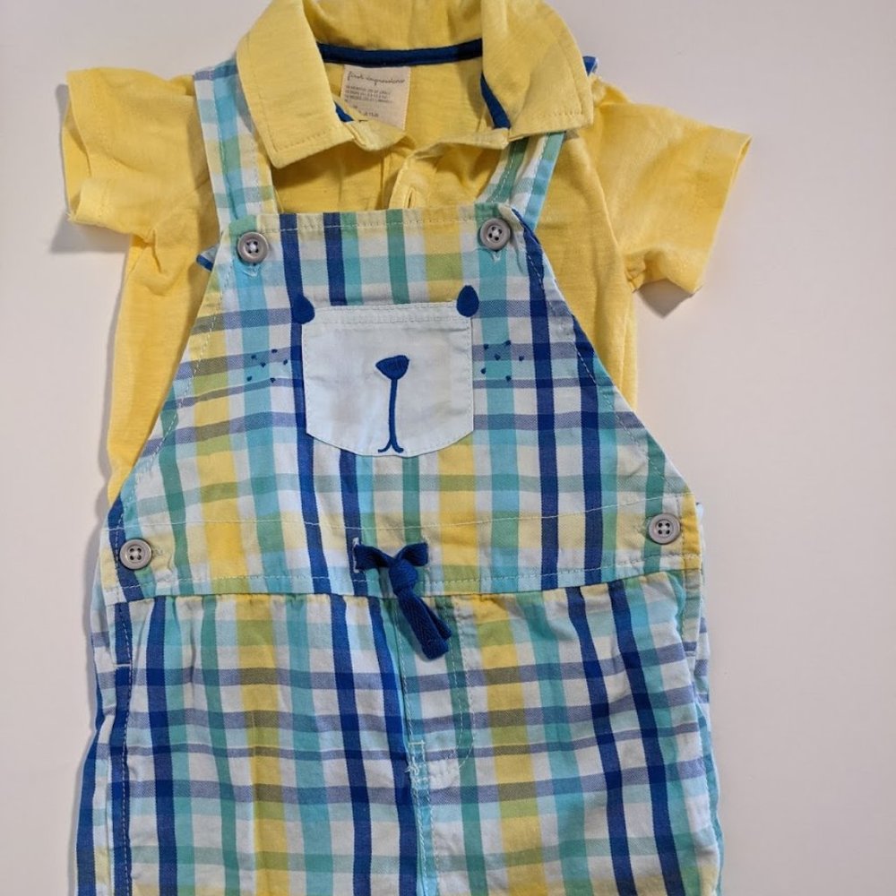 FIRST IMPRESSIONS INFANT SET FOR 18 MONTHS